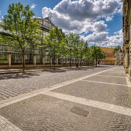 Apartment Botanic In The Centre *